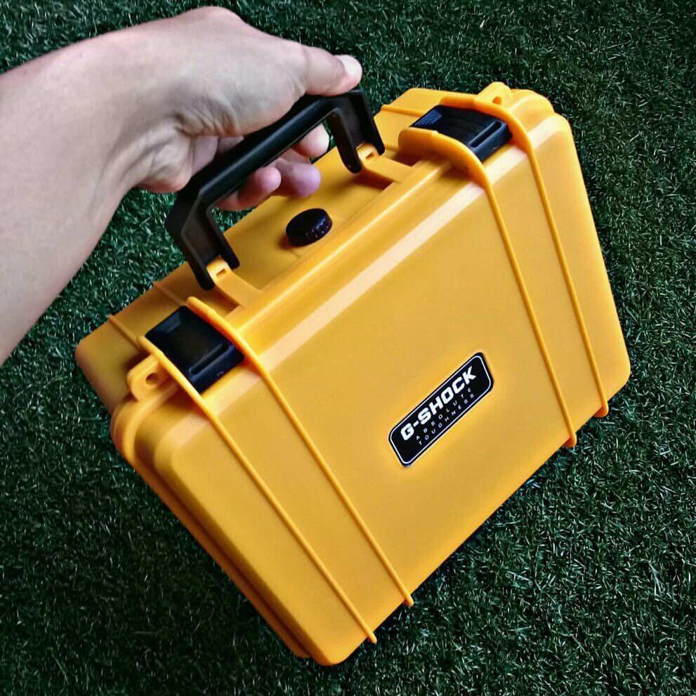 Casio G Shock HARD CASE WATCH BOX