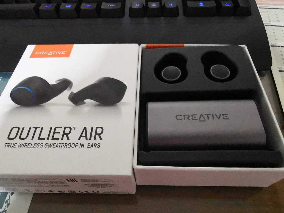 creative in ear wireless