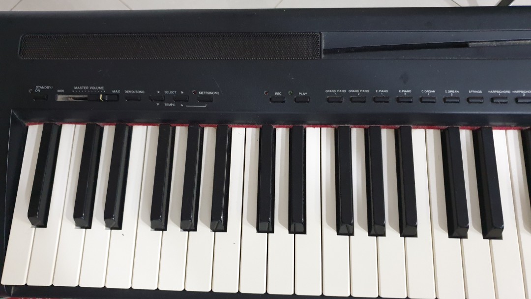 Digital Piano Yamaha P85 for sale