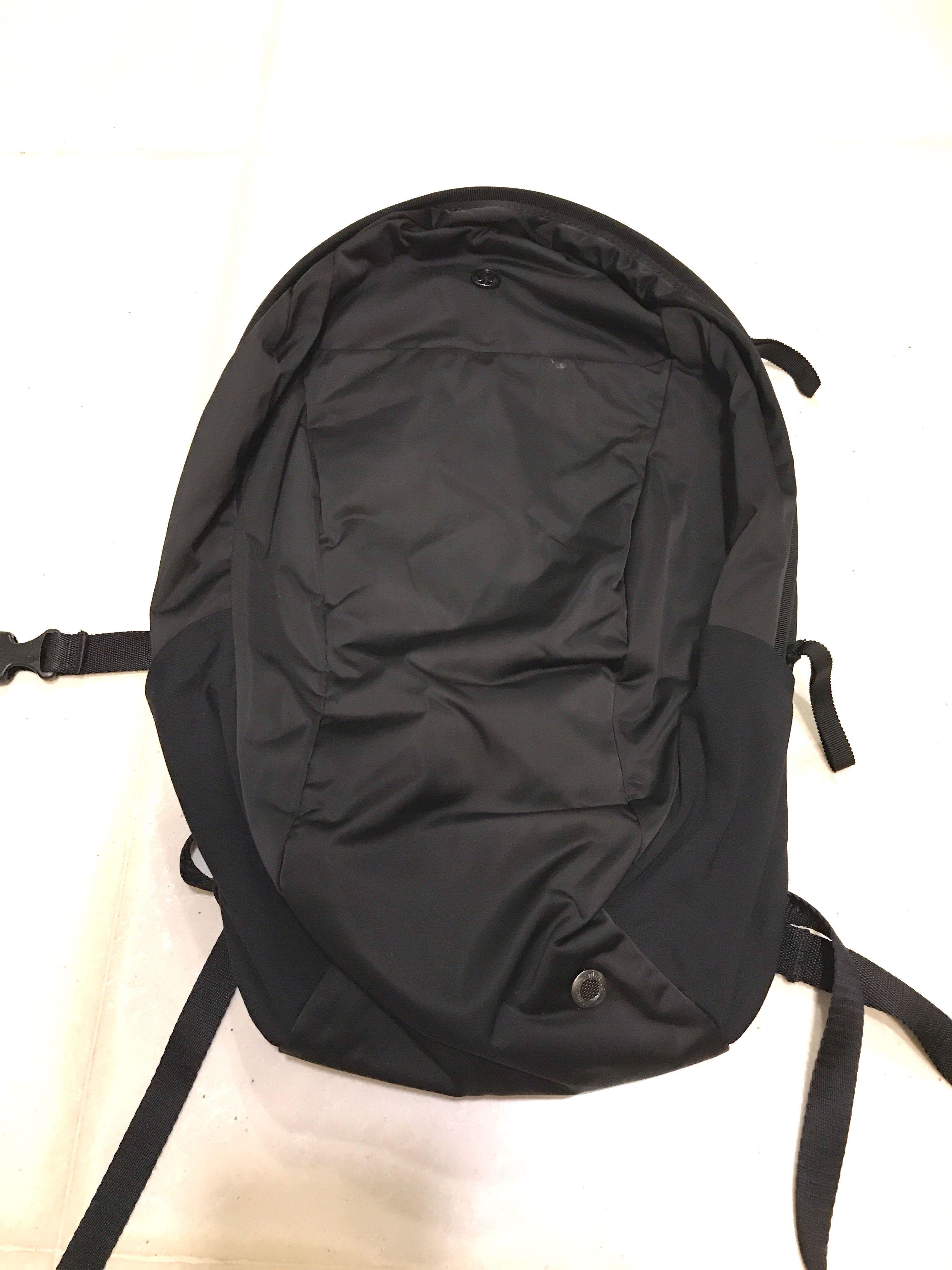 lululemon running bag