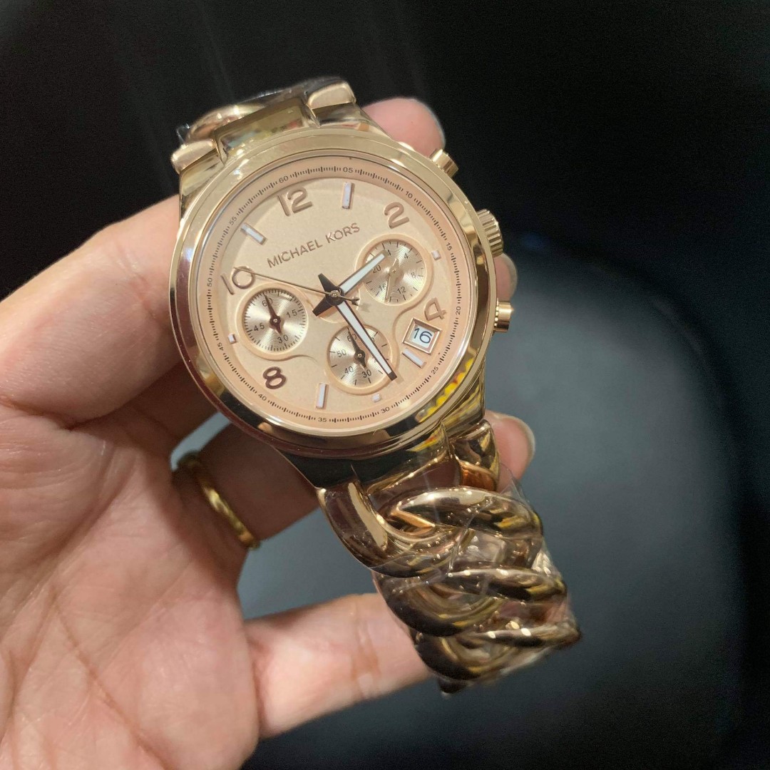 michael kors twisted watch