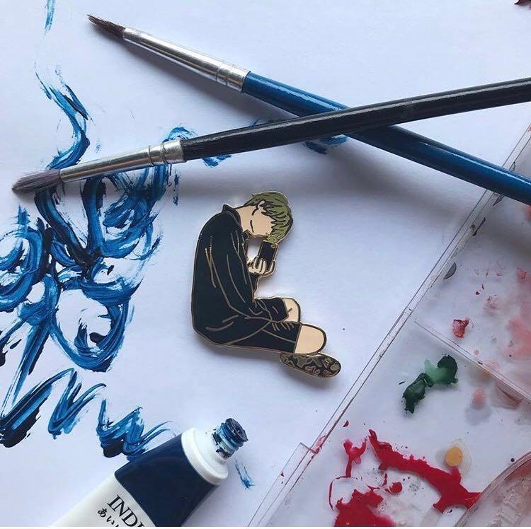 Mirror Selca Taehyung Enamel Pin Everything Else On Carousell See more of bts kim taehyung on facebook. mirror selca taehyung enamel pin