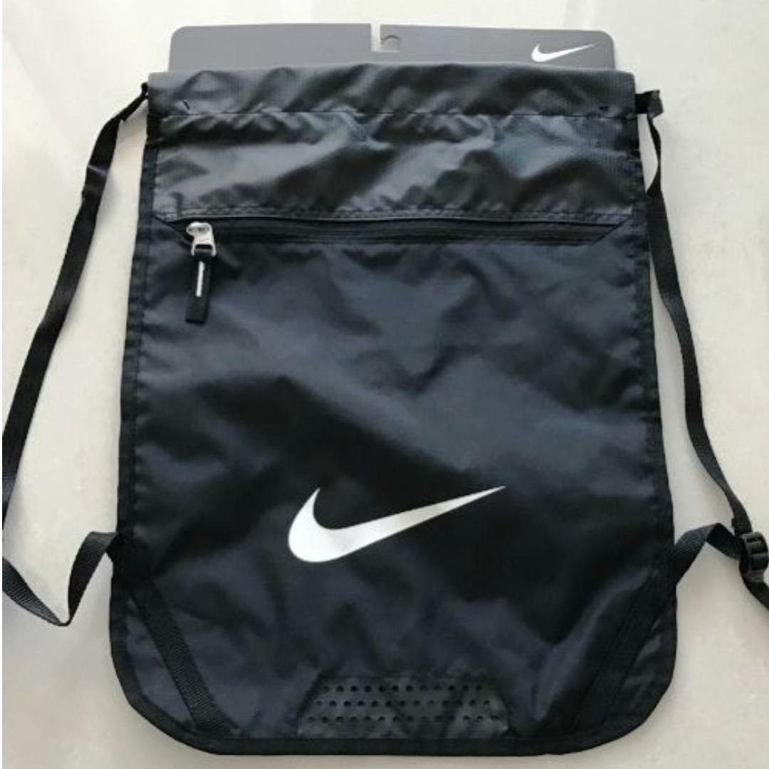 nike team training gymsack black