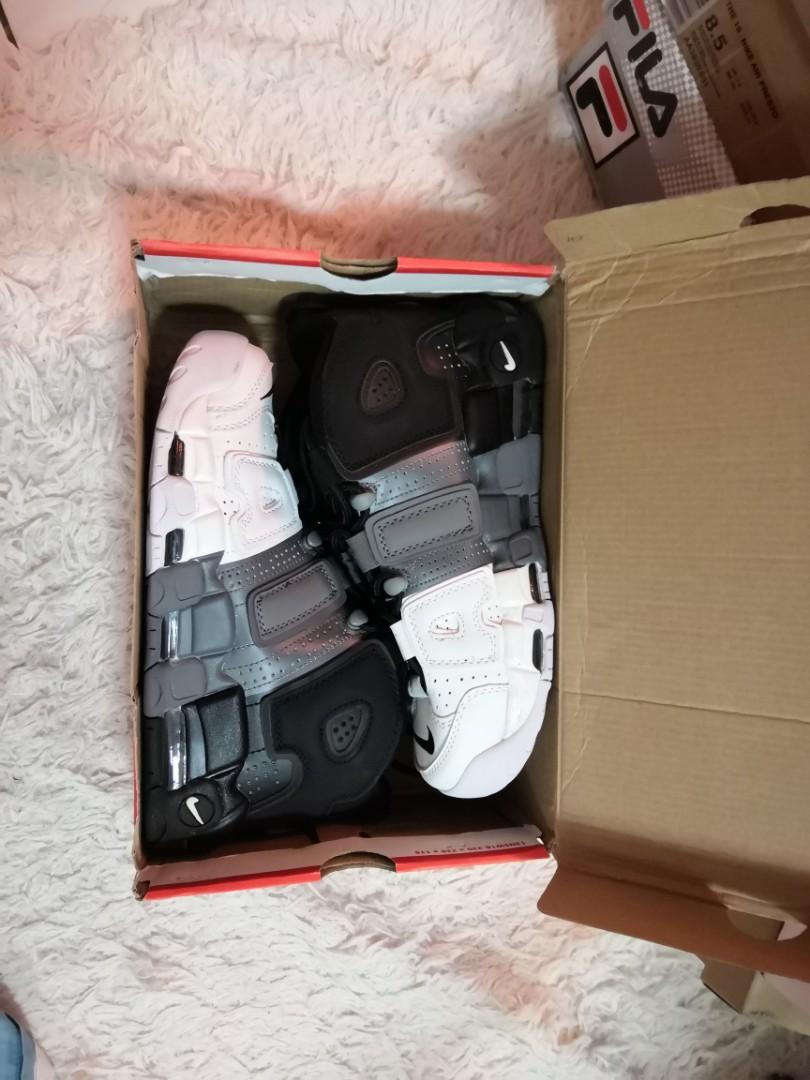 Nike store uptempo tricolor