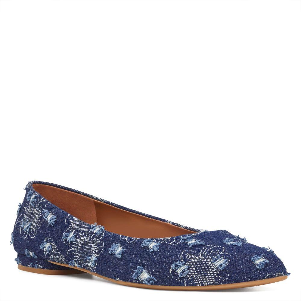 Nine west onlee flats deals