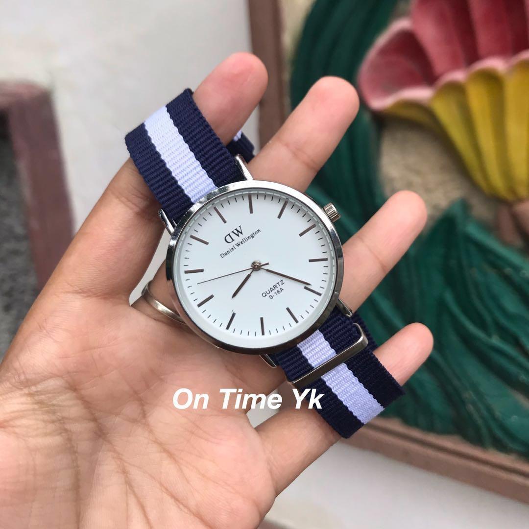 Daniel wellington online canvas