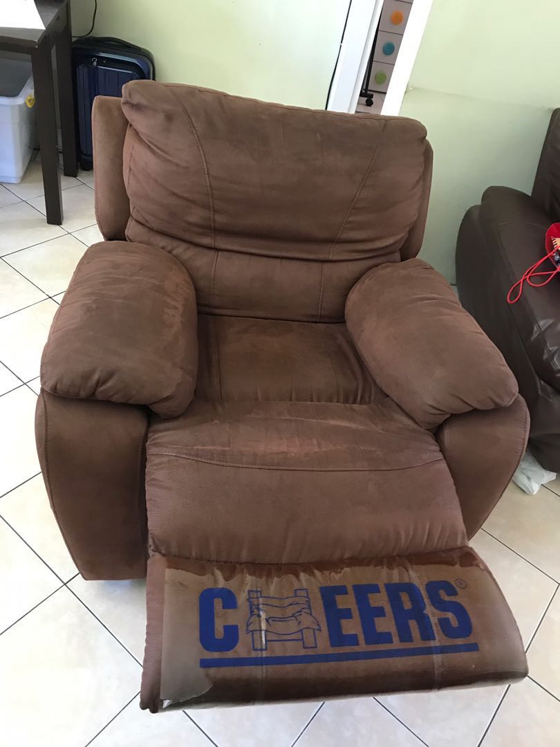 Harga sofa sales recliner informa