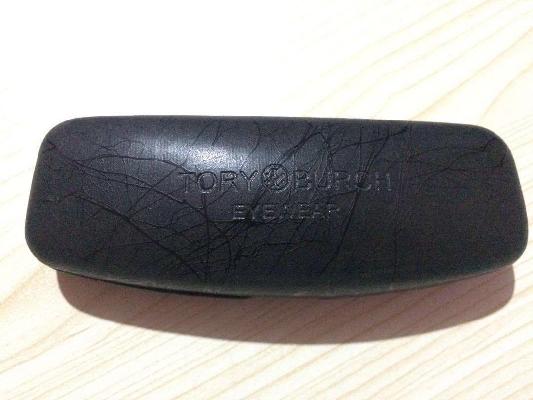 tory burch eyeglass case