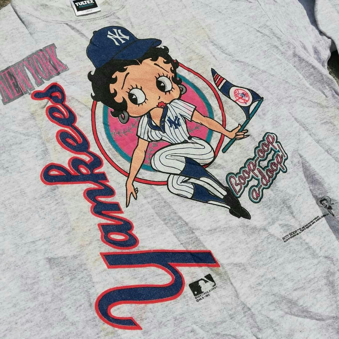 Yankees T-Shirt Unisex Vintage MLB New York Yankees Betty Boop - Travis  Scott Merch
