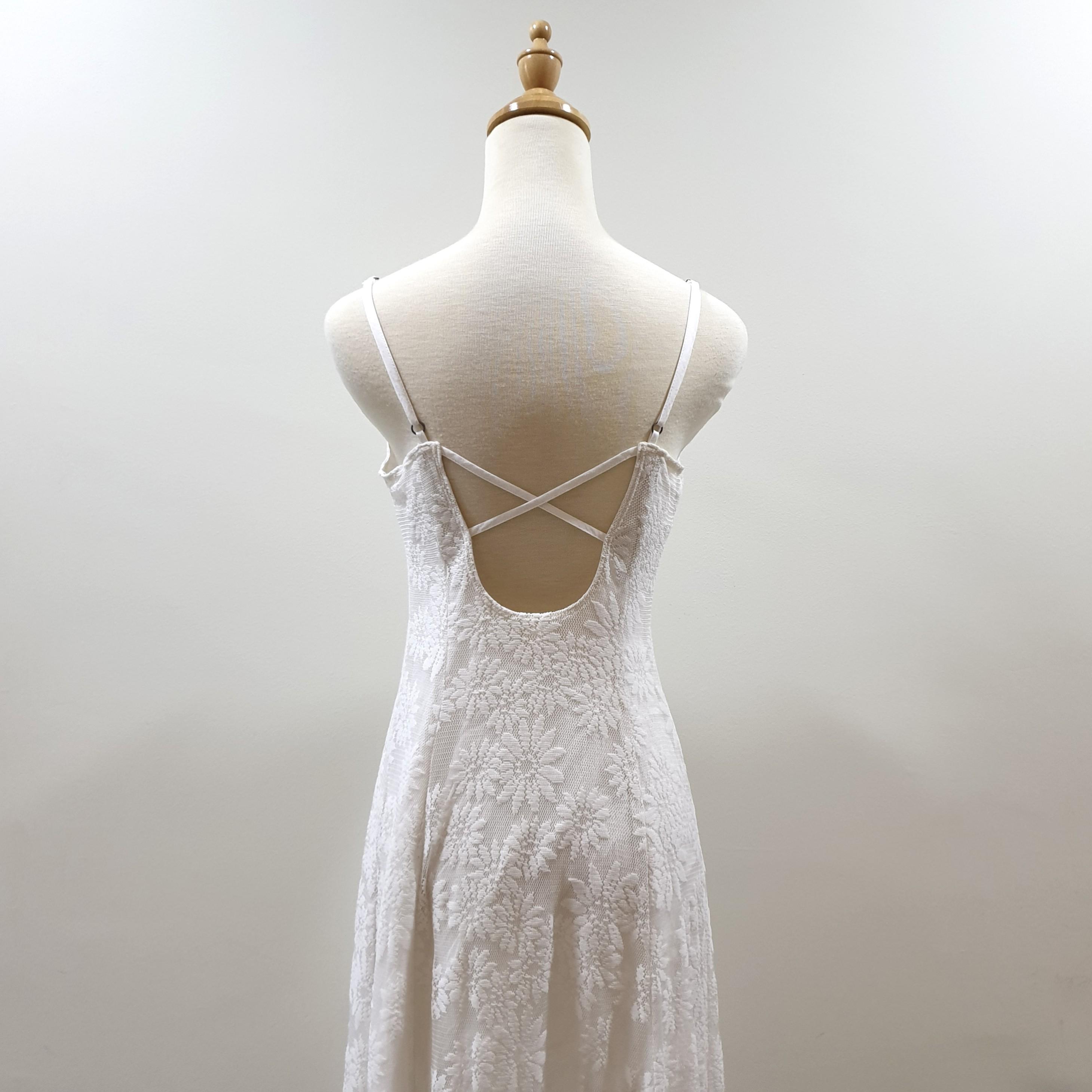Authentic Hollister Floral Lace Maxi Dress Women s Fashion
