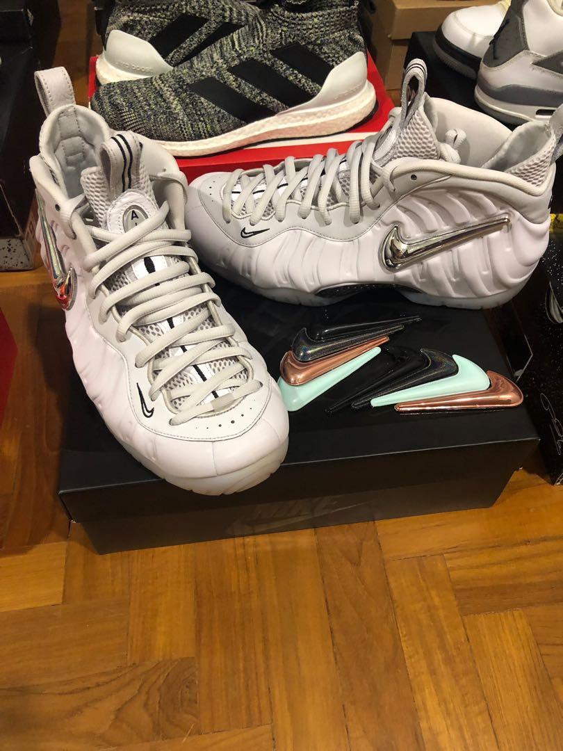 Big online sneaker sale