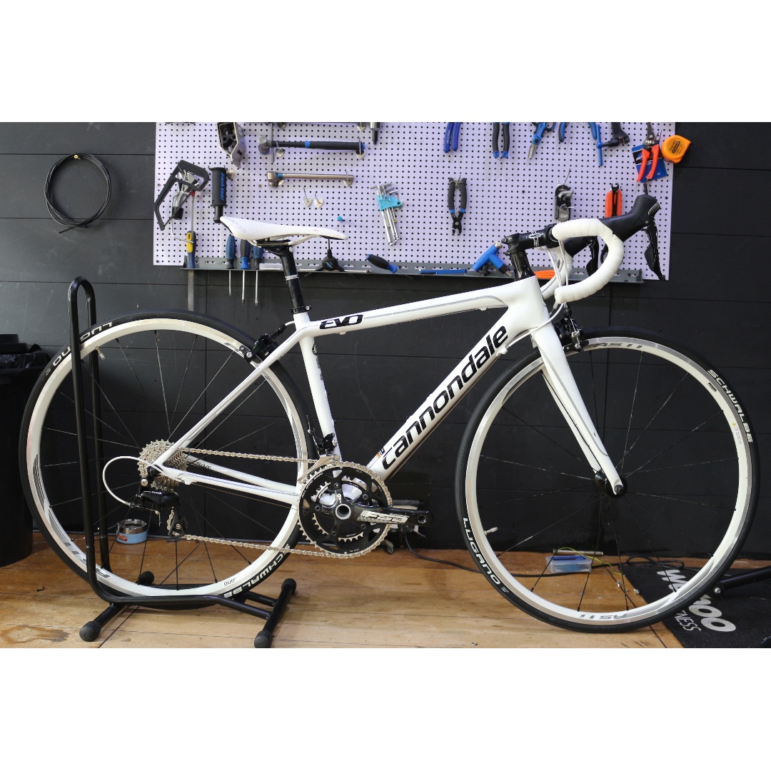 Cannondale supersix evo size 44 Clearance