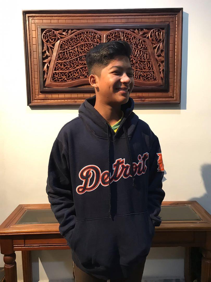 Def jam sweatshirt sales