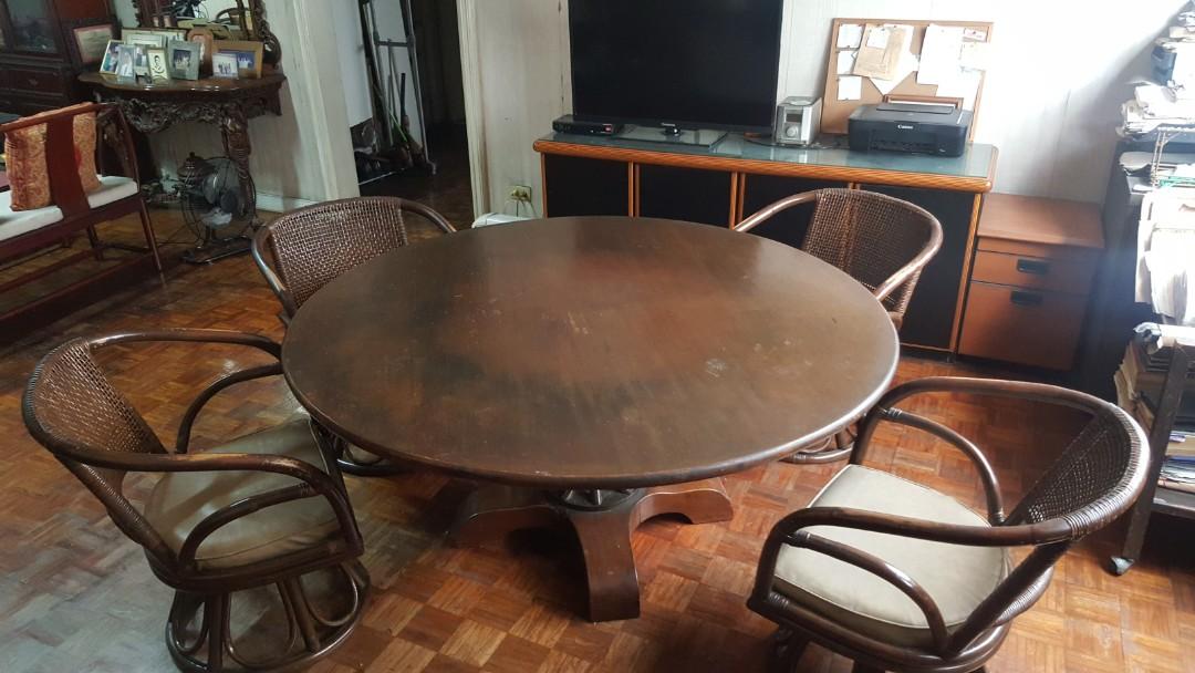 Dining Table /Chair Set (Category: Chairs) located in Mandaluyong City. Submitted by canonetql (Listing ID 222338705, Image 1). Description: Complete Dining Table/Chair Set. Good condition, sturdy, reliable set. All solihiya good (Repair of this alone costs P 3500/ chair) Comfortable seats (you may develop a habit to sleep on them! Haha) . Nice, big table. 60- inches in diameter. Set includes round table, stand, and five chairs. No reserve, first