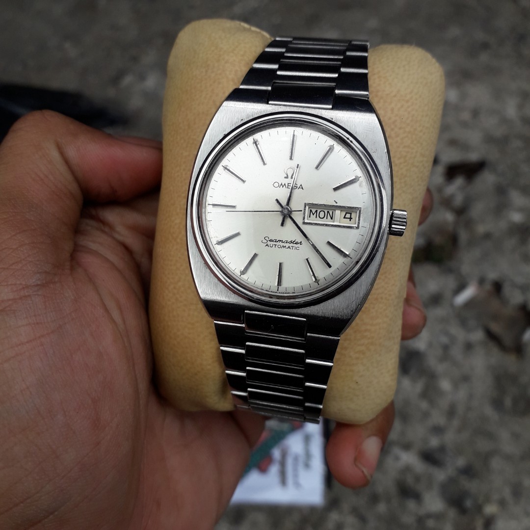 Jam omega 2025 original