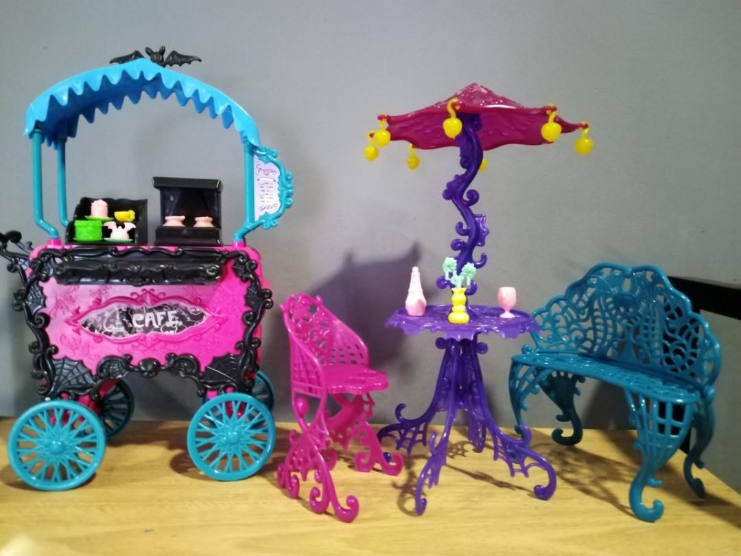 monster high cafe set