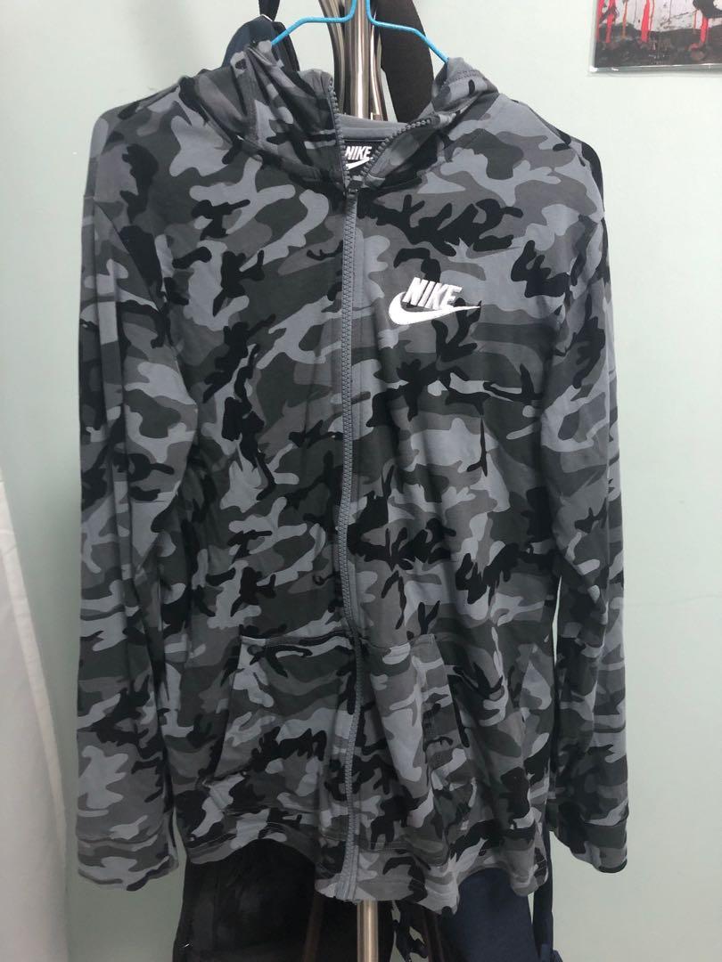 nike camouflage hoodie