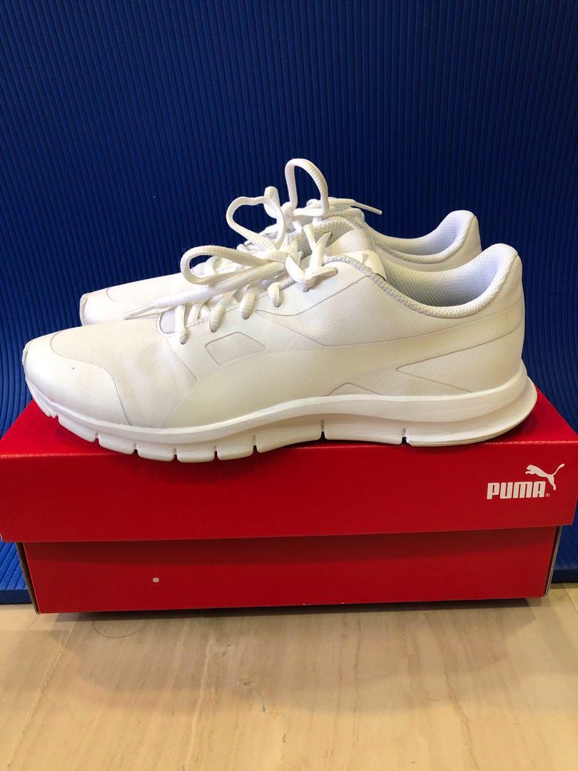 Puma Flexracer SL Jr UK6 Eur39 US7 Babies Kids Babies Kids Fashion on Carousell