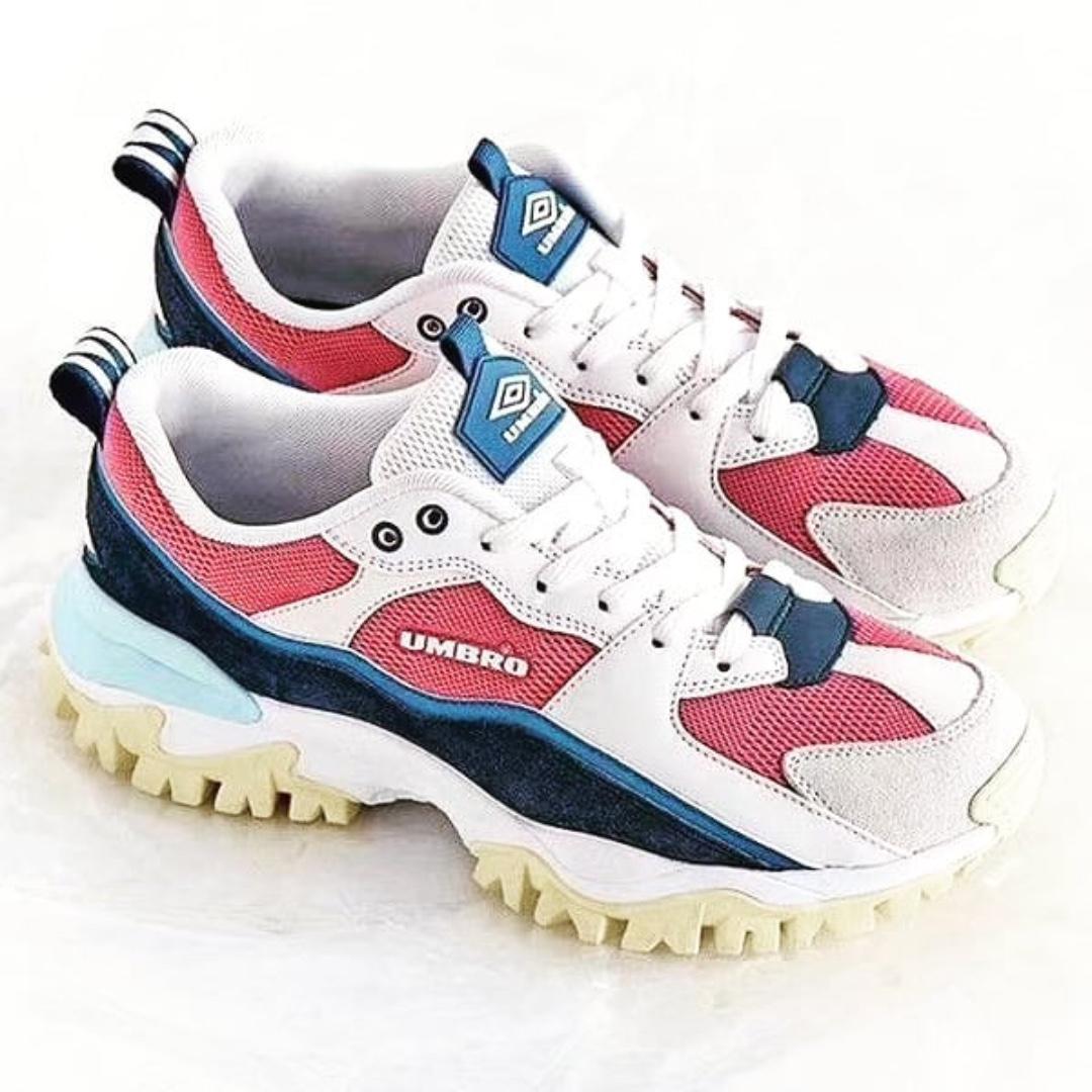 Umbro Bumpy Trainer Sneakers Men s Fashion Footwear Sneakers on Carousell