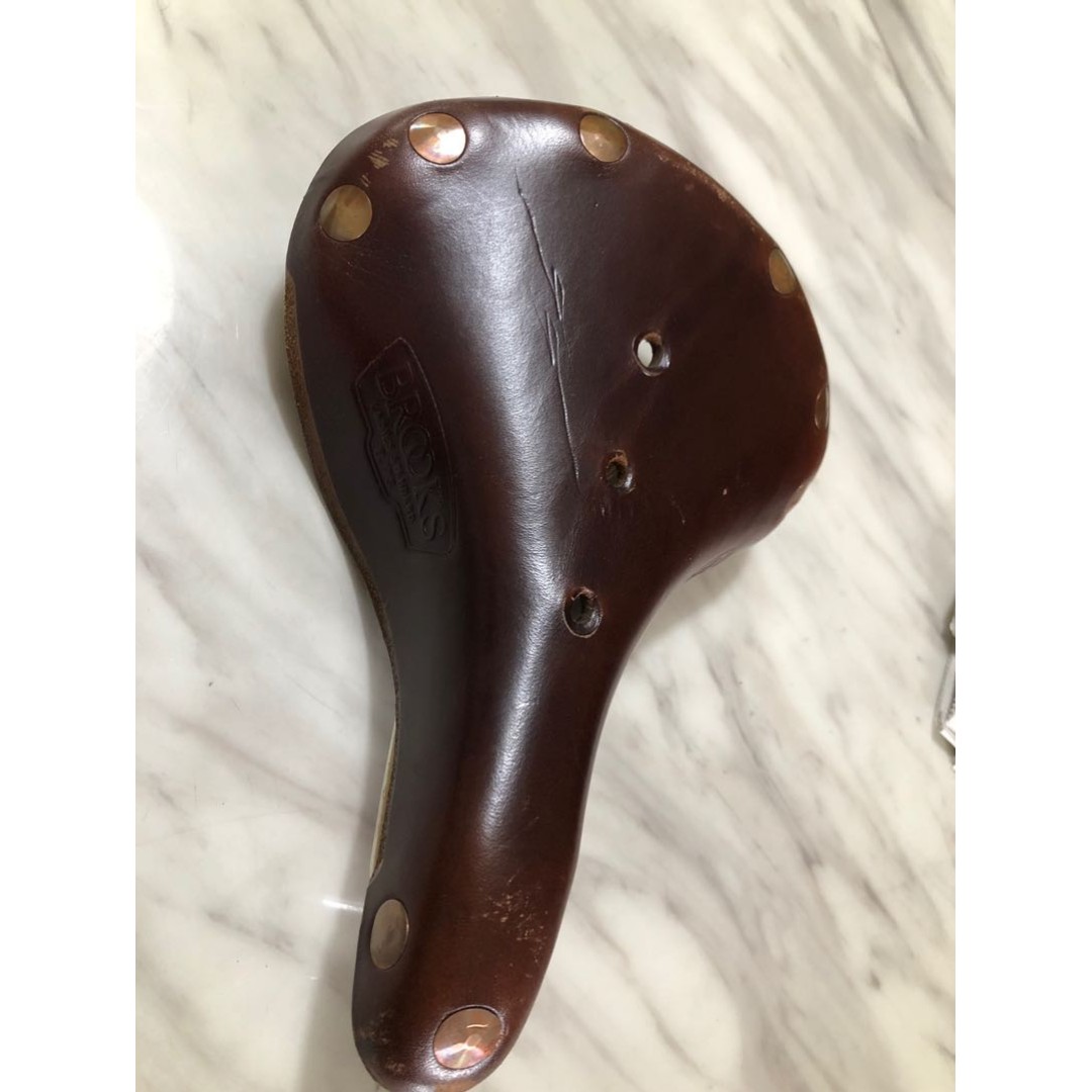 Second hand brooks saddle top