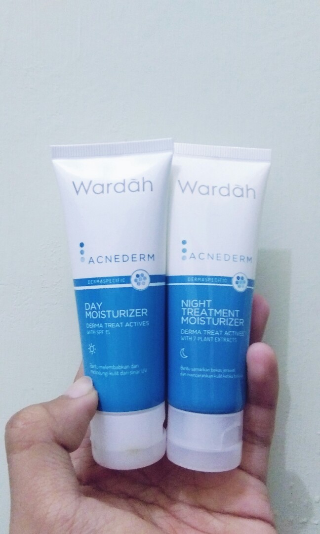 Wardah Acnederm Night And Day Cream Kesehatan Kecantikan Kulit Sabun Tubuh Di Carousell