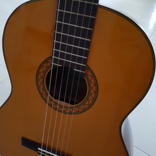 Yamaha C70 Guitar, Hobbies & Toys, Music & Media, Musical Instruments ...