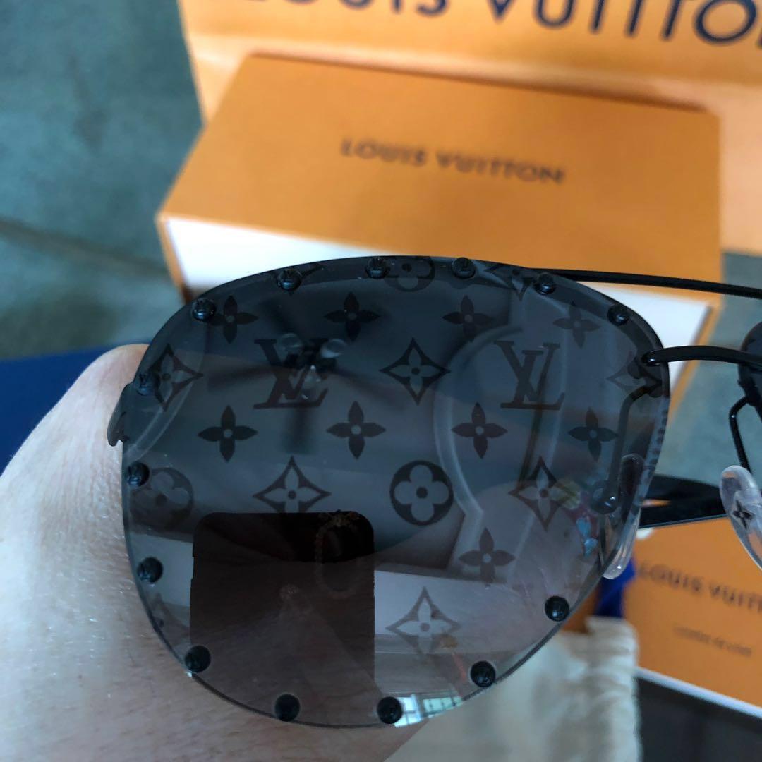 Louis Vuitton Silver Party Square Glasses ○ Labellov ○ Buy and