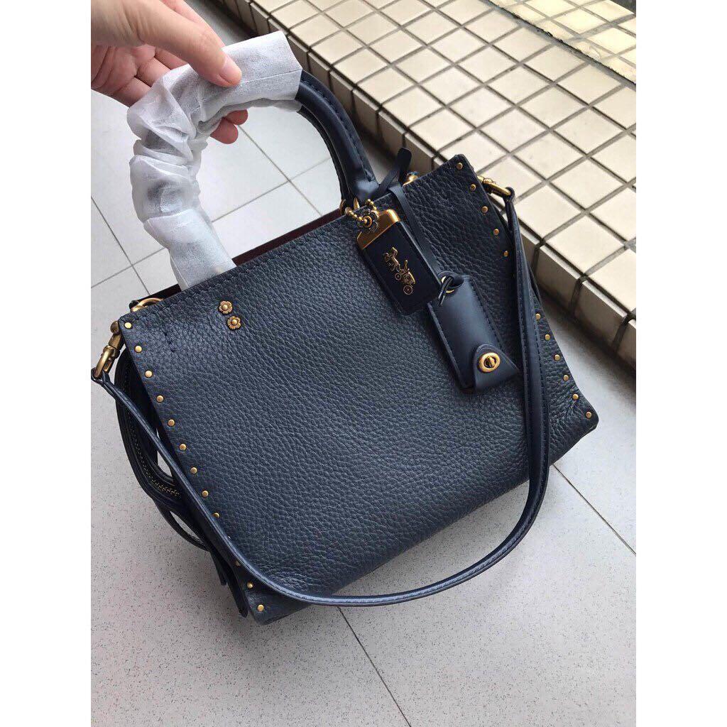 Coach rogue online with rivets