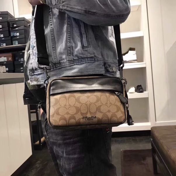 coach graham sling pack