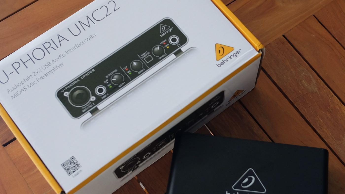 Behringer UMC22 Audio interface Behringer HA400 headphone amplifier Audio Soundbars Speakers Amplifiers on Carousell