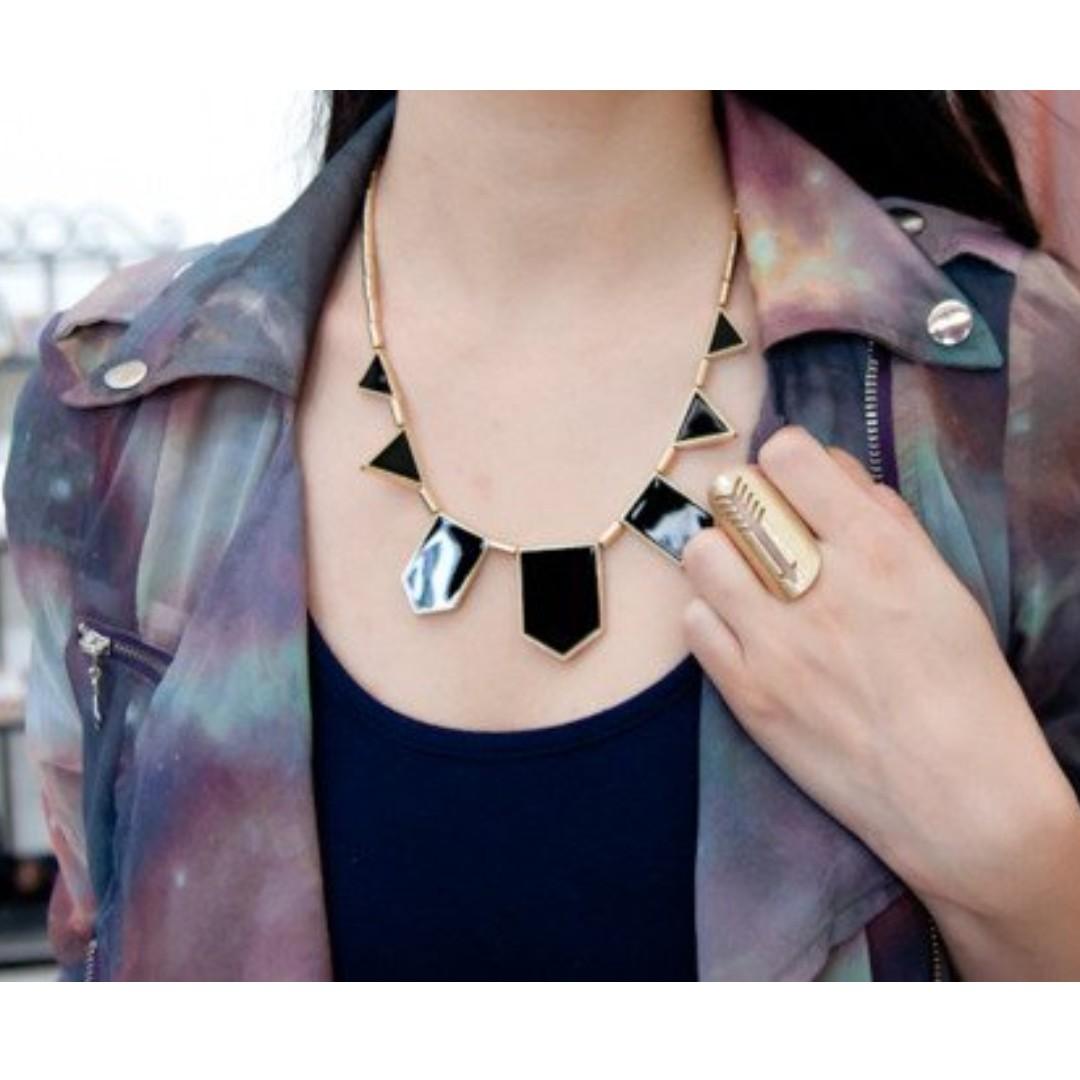 Geometric online statement necklace