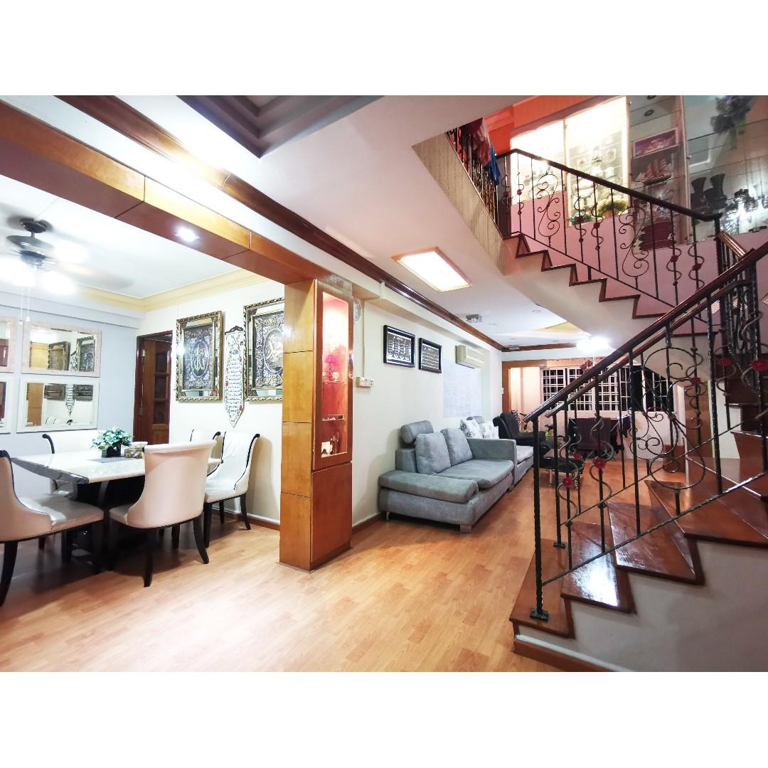 Blk 646 Woodlands Ring Road Executive Maisonette Property For