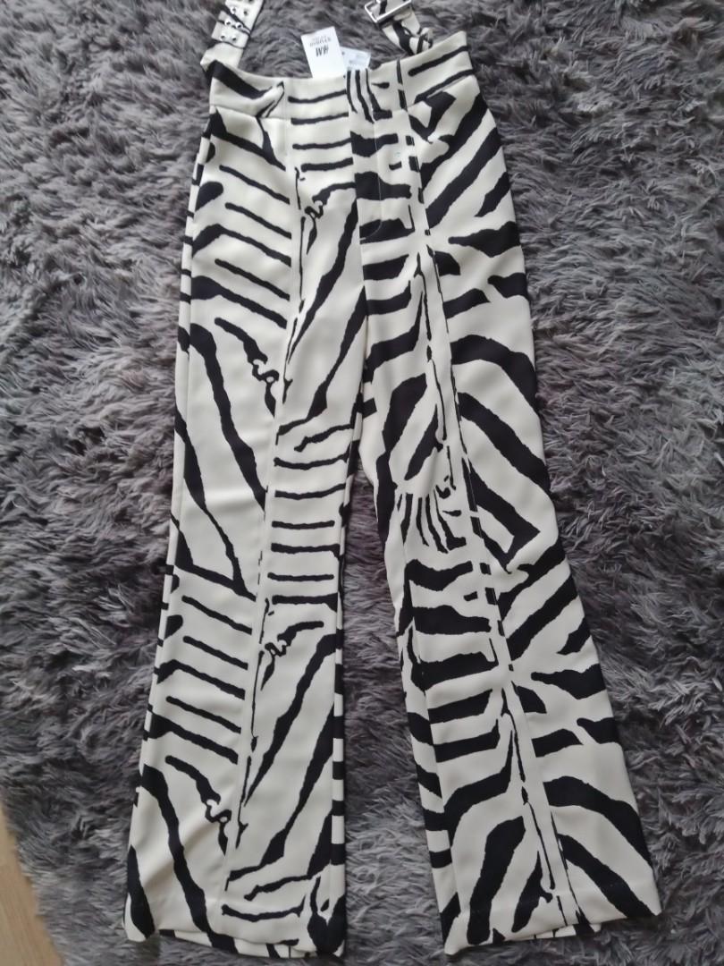 H&m hotsell zebra trousers
