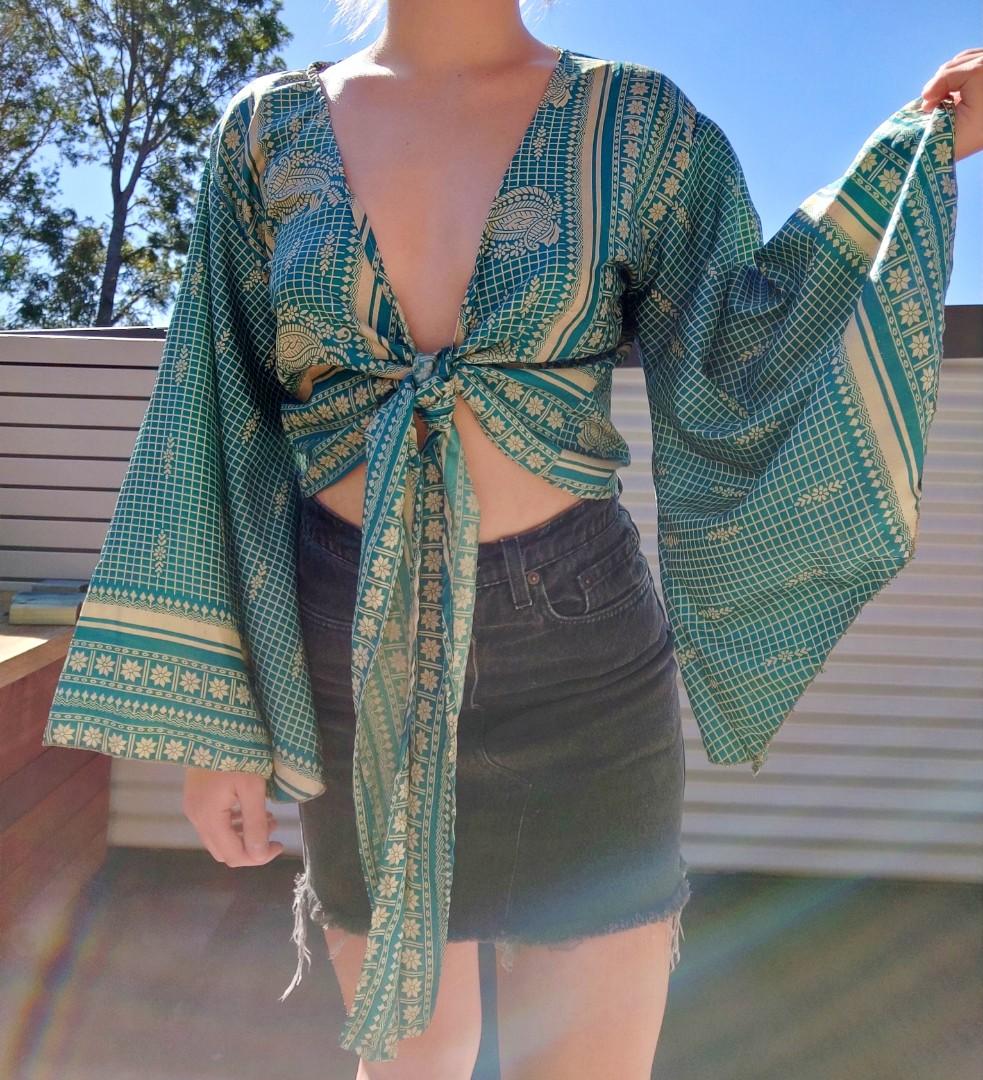 Bnwt Tree Of Life Wrap Top Women S Fashion Clothes On Carousell