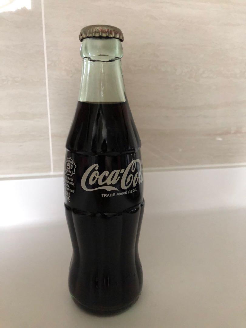 Coca Cola (Category: Vintage Collectibles) located in Singapore. Submitted by buddyjan (Listing ID 222467410, Image 2). Description: .
