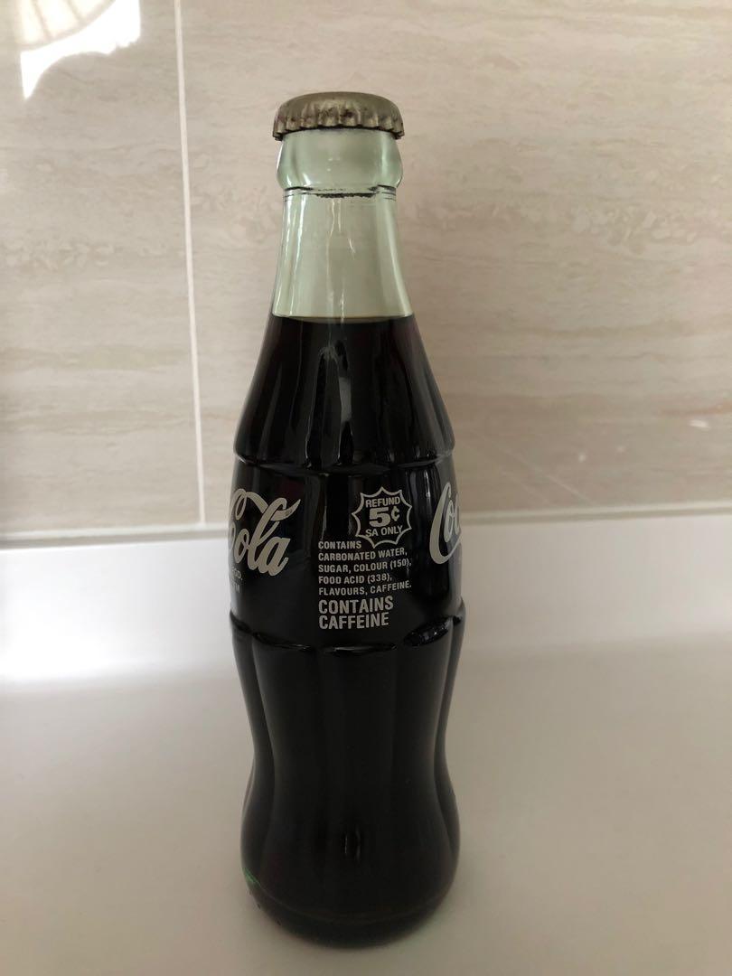 Coca Cola (Category: Vintage Collectibles) located in Singapore. Submitted by buddyjan (Listing ID 222467410, Image 3). Description: .