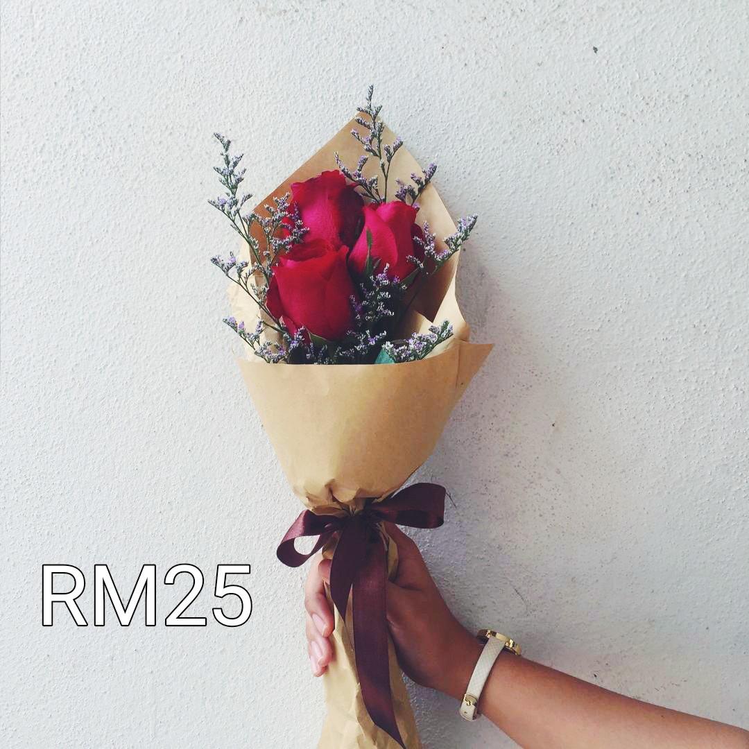 Bouquet Bajet Murah, Hobbies & Toys, Stationery & Craft, Flowers & Bouquets  on Carousell