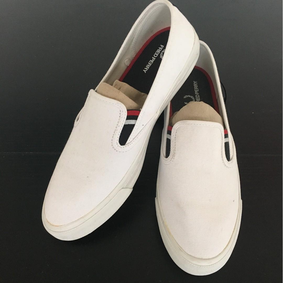 fred perry slip on shoes