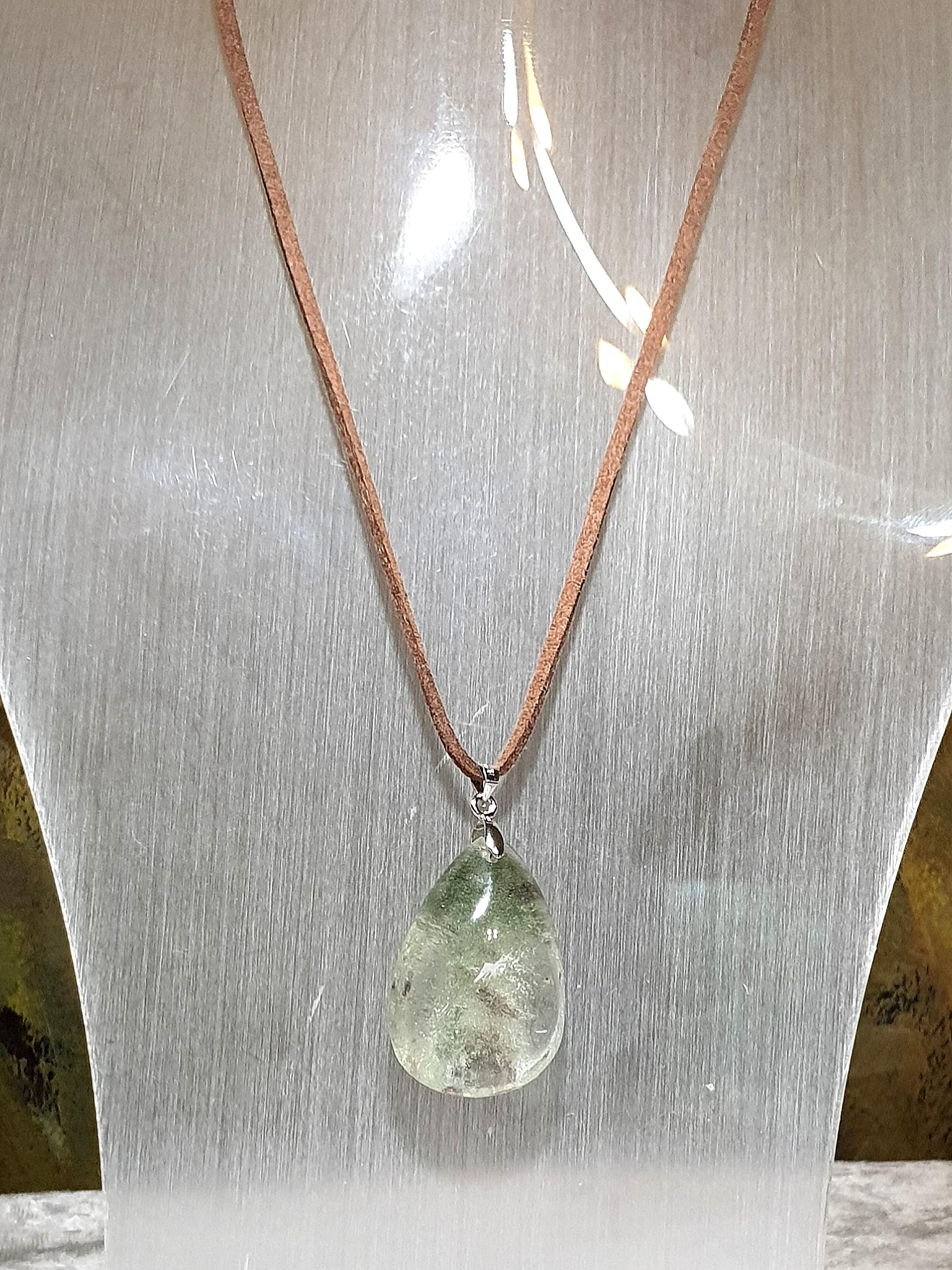 Green phantom deals pendant