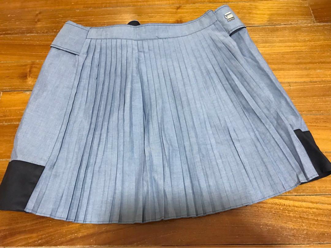Star pleated skirt sales