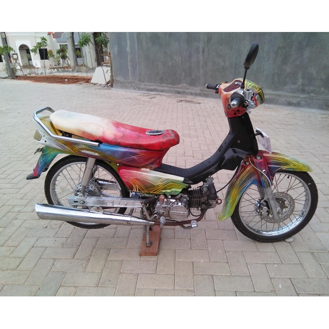 Honda Astrea Legenda