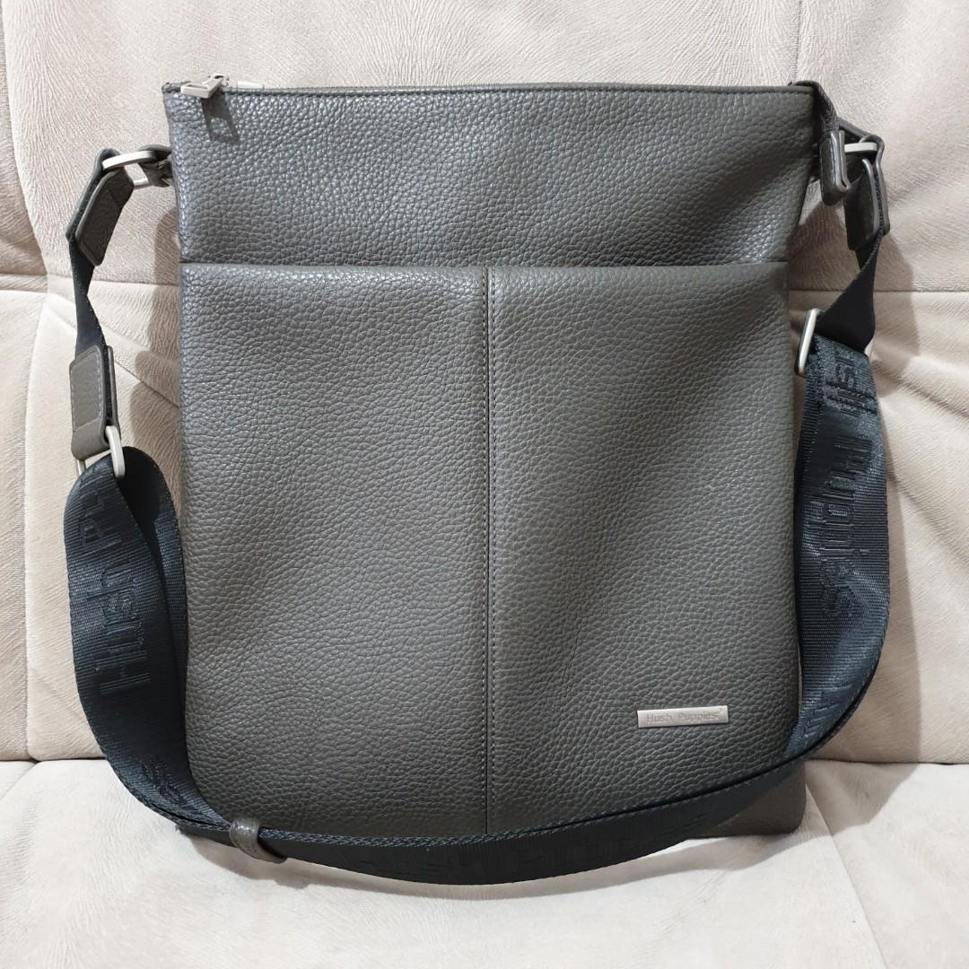 Harga tas sling hotsell bag hush puppies