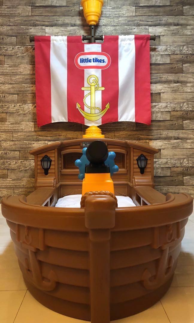 Little tikes pirate deals ship bed instructions