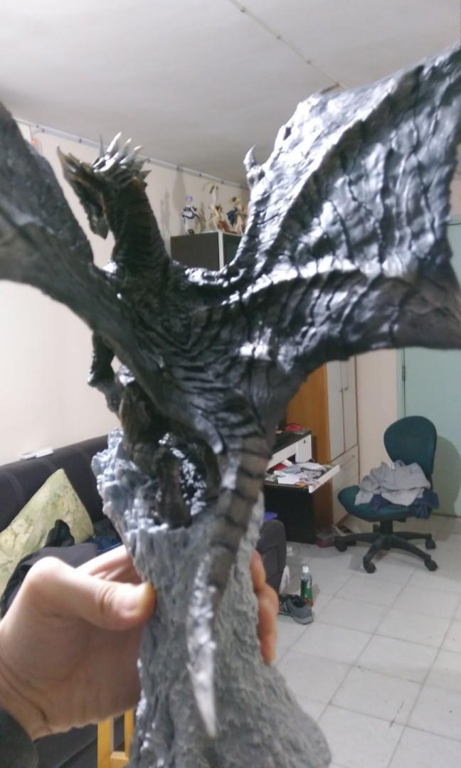 Mh怪物獵人魔物獵人古龍鋼龍風翔龍 興趣及遊戲 玩具 遊戲類 Carousell