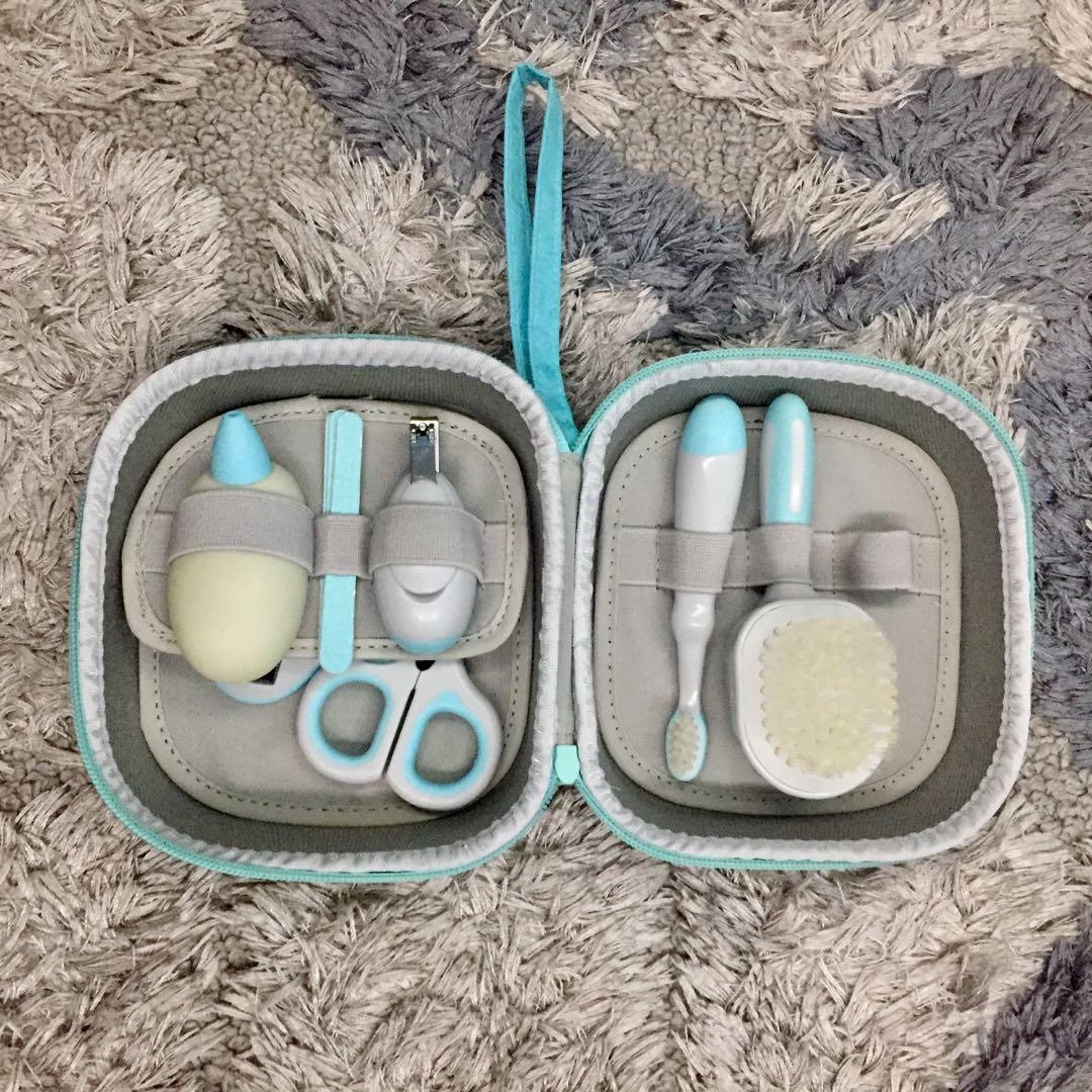 Mothercare deluxe grooming set new arrivals