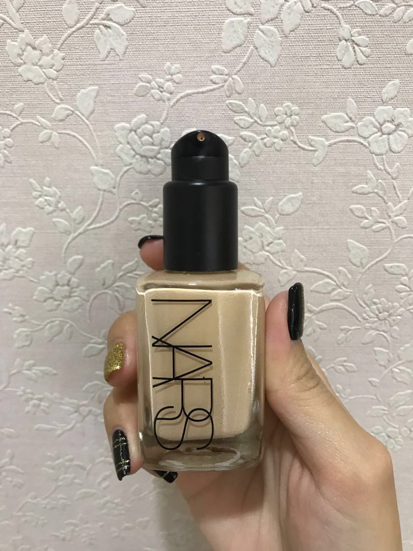 nars liquid foundation