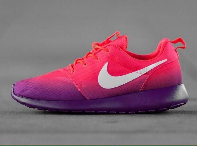 Nike Ombre Pink Purple Roshe Runs Men s Fashion Activewear on