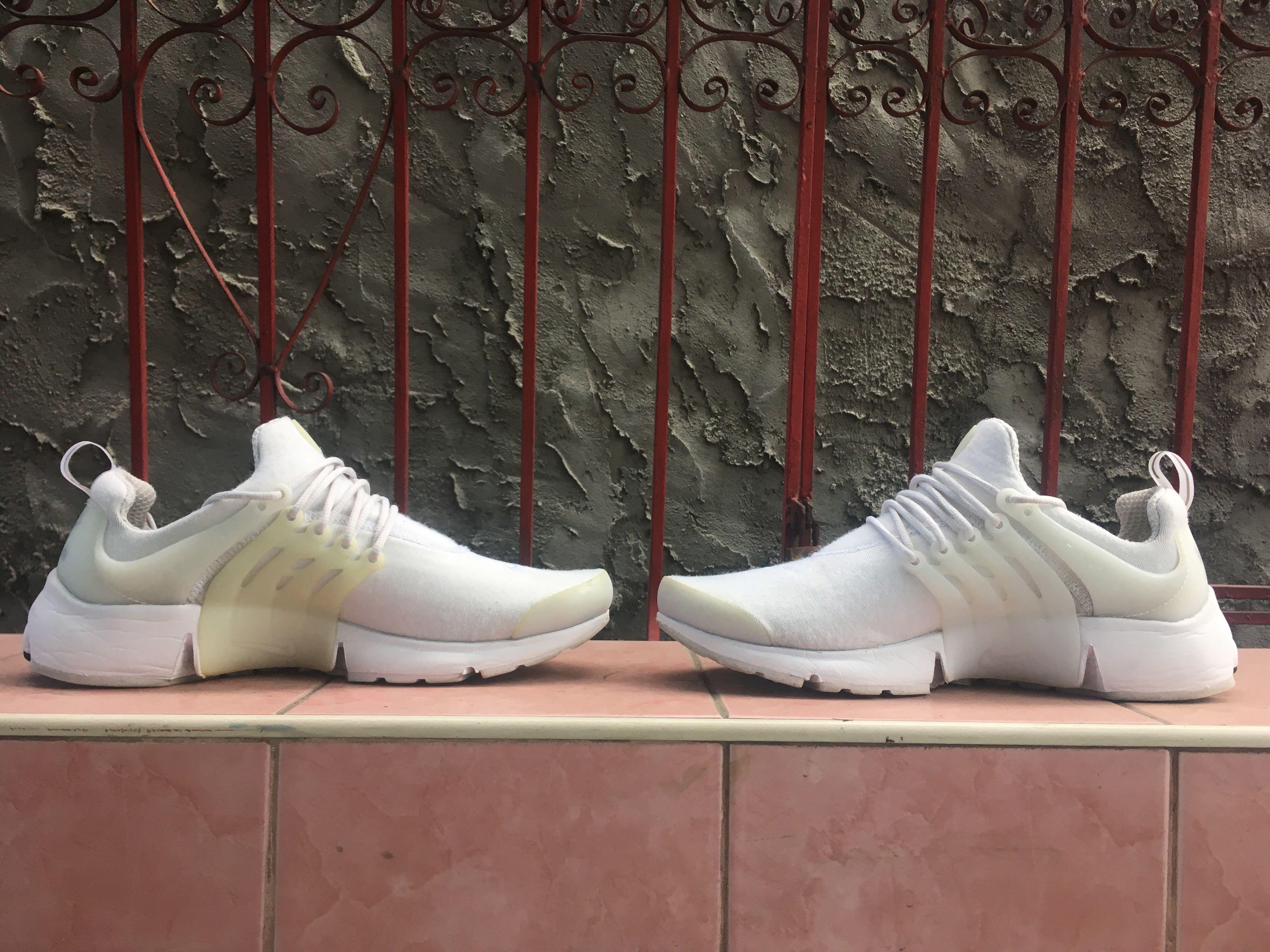 Nike air presto essential triple white womens cheap