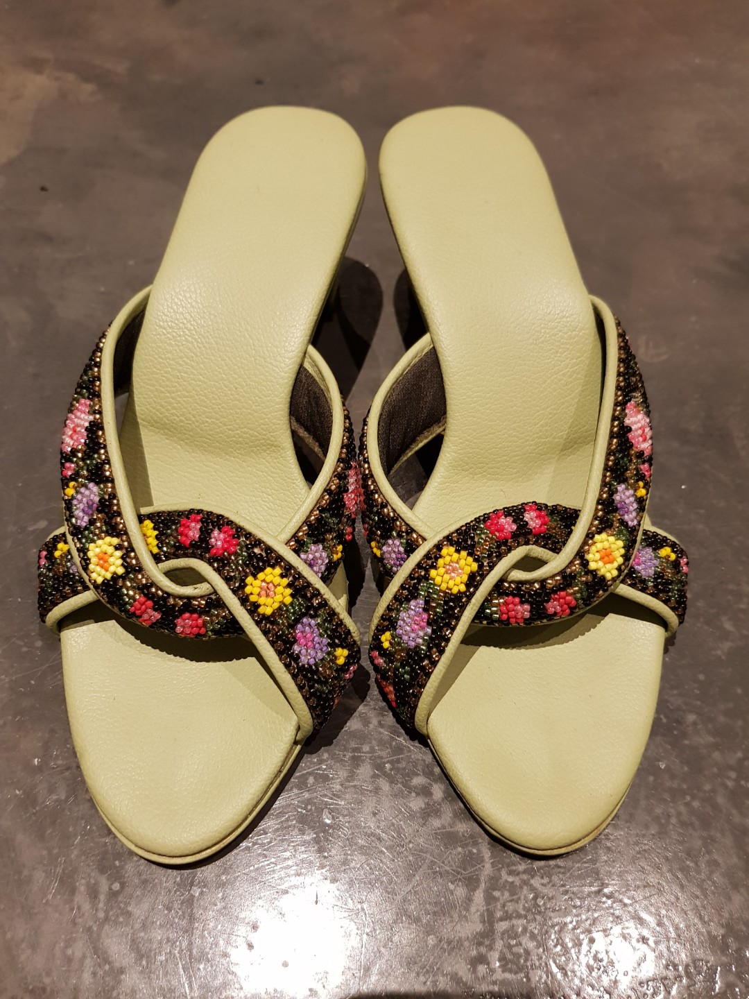 Peranakan shoes, Women's Fashion, Footwear, Sandals on Carousell
