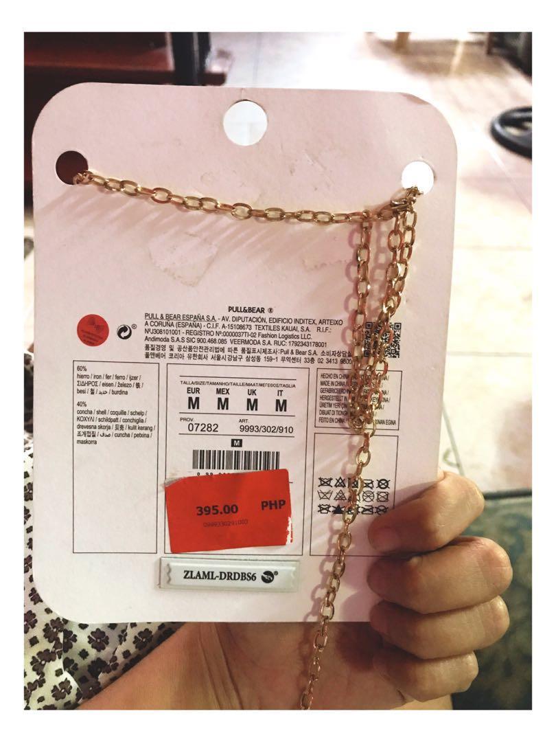 Pull and bear shell necklace sale